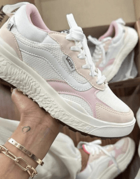 Tênis Ultrarange Neo Vr3 Branco e Rosa